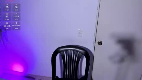 camilla_miller01 online show from January 9, 2026, 10:33 pm