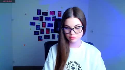 Camilla online show from January 6, 2026, 1:04 pm