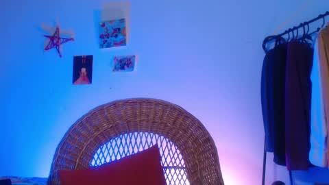  Camille   online show from January 17, 2025, 10:55 am