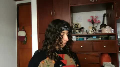  Camille   online show from February 19, 2025, 7:27 pm