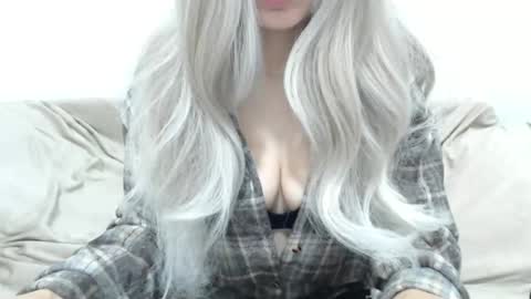 Snapshot of camillebunny chatting on February 8, 2026, 2:48 am CamilleBunny online show from February 8, 2026, 2:48 am