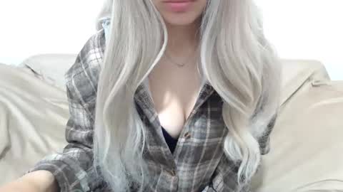 CamilleBunny online show from April 6, 2026, 2:20 am