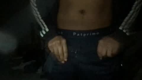 Snapshot of camilo_a_col chatting on November 27, 2025, 5:31 am camilo_a_col online show from November 27, 2025, 5:31 am