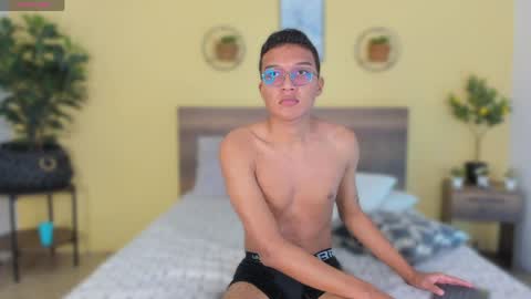camilo_santoss online show from May 28, 2026, 12:24 pm