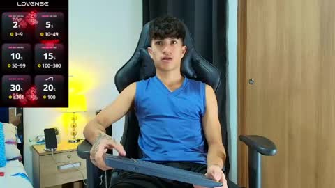 Snapshot of camilobass_ chatting on May 22, 2026, 1:46 am Camilo Bass online show from May 22, 2026, 1:46 am