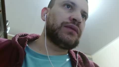 Snapshot of camiloking17 chatting on January 14, 2025, 7:00 pm camilo online show from January 14, 2025, 7:00 pm