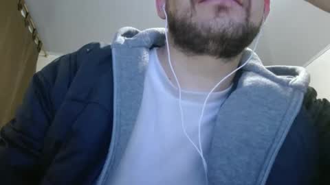 Snapshot of camiloking17 chatting on February 23, 2025, 8:28 am camilo online show from February 23, 2025, 8:28 am