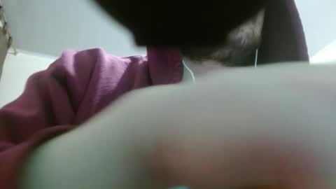 Snapshot of camiloking17 chatting on December 20, 2025, 1:56 am camilo online show from December 20, 2025, 1:56 am