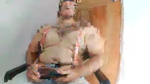 Camilowhite  online show from December 22, 2025, 7:33 pm