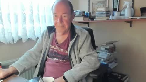 Snapshot of cammee chatting on February 22, 2025, 9:34 am Cammee online show from February 22, 2025, 9:34 am