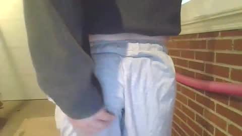 Snapshot of cammyman6900 chatting on October 27, 2025, 1:26 pm cammyman6900 online show from October 27, 2025, 1:26 pm