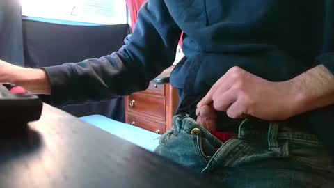 Snapshot of camtai12 chatting on February 15, 2025, 2:44 pm camtai12 online show from February 15, 2025, 2:44 pm