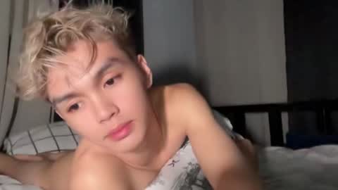 Snapshot of camwithethan chatting on February 13, 2026, 1:34 am Ethan online show from February 13, 2026, 1:34 am