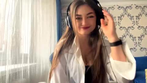 Snapshot of cancychill chatting on October 30, 2025, 9:33 am Kate online show from October 30, 2025, 9:33 am