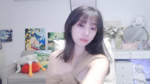 candy8998 online show from September 8, 2025, 9:25 pm