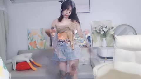 candy8998 online show from October 16, 2025, 10:33 pm