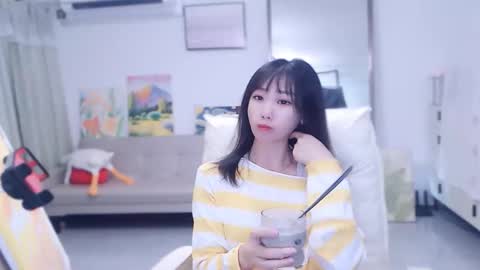 candy8998 online show from December 13, 2025, 9:42 pm