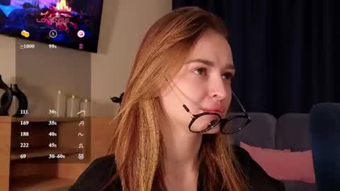 Hey there Im Anna 21 years old online show from July 9, 2026, 6:12 pm