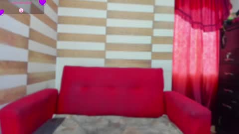 Candy  Brown online show from January 15, 2025, 3:39 pm