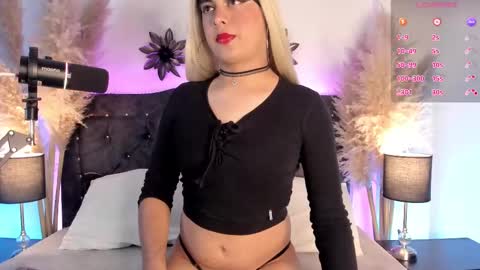 Snapshot of candy_canne__ chatting on March 11, 2025, 9:15 pm CamilaInstagram candy canne Pvt open online show from March 11, 2025, 9:15 pm