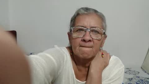 Snapshot of candy_mature_ chatting on April 21, 2026, 9:26 am candy online show from April 21, 2026, 9:26 am