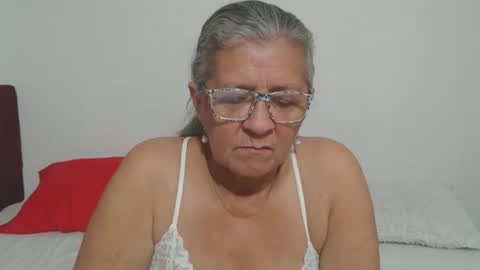 Snapshot of candy_mature_ chatting on May 27, 2026, 11:35 pm candy online show from May 27, 2026, 11:35 pm