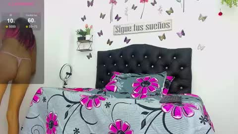 Snapshot of candy_mendez chatting on September 19, 2025, 12:17 pm candy mendez online show from September 19, 2025, 12:17 pm