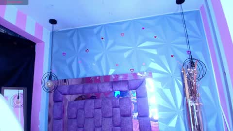 Ania online show from April 14, 2026, 11:16 am