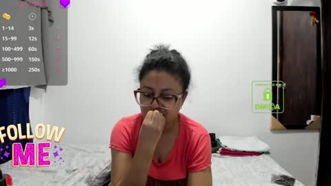 candy_val online show from May 28, 2026, 6:32 am