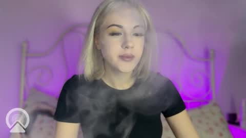 Snapshot of candyhannah chatting on September 30, 2025, 4:56 pm You can call me HH online show from September 30, 2025, 4:56 pm