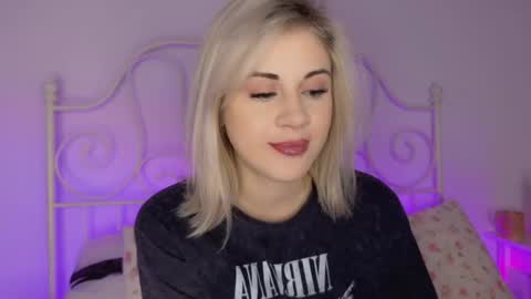 Snapshot of candyhannah chatting on November 26, 2025, 7:15 pm You can call me HH online show from November 26, 2025, 7:15 pm