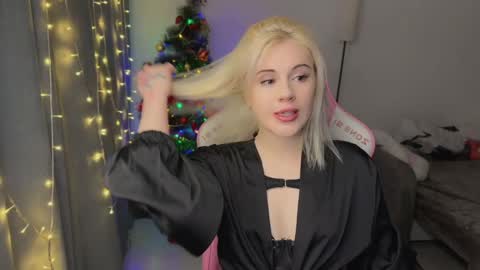 Snapshot of candyhannah chatting on January 10, 2026, 3:58 pm You can call me HH online show from January 10, 2026, 3:58 pm