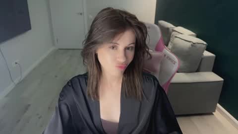 You can call me HH online show from May 19, 2026, 5:52 pm