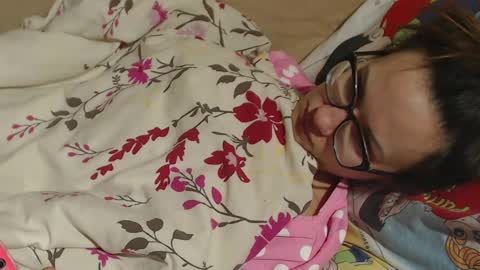 say meow and send tip  online show from March 10, 2025, 1:45 am