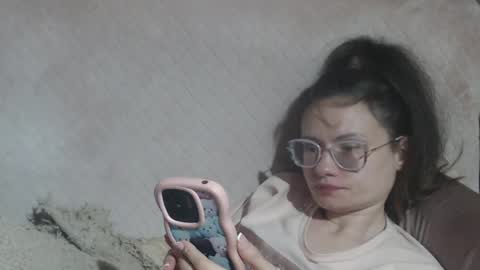 say meow and send tip  online show from April 1, 2026, 4:26 pm