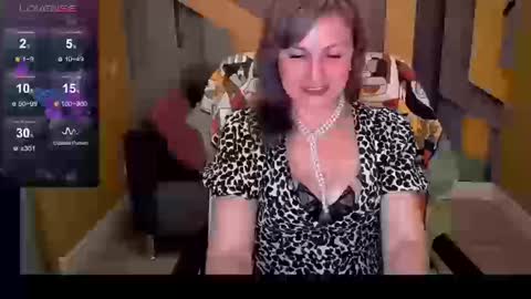 CandyLons online show from September 22, 2025, 6:43 pm