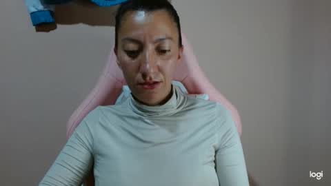 candymilfff online show from March 6, 2026, 10:17 pm