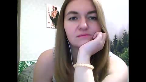 Daisy online show from March 2, 2025, 11:20 pm