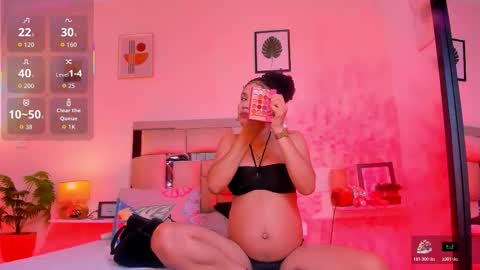 Candy online show from November 13, 2025, 7:35 pm