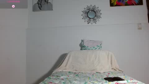 Violeta online show from March 13, 2026, 4:02 pm