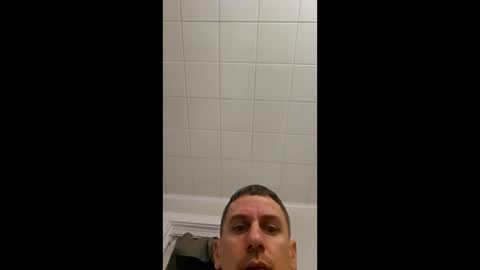 Snapshot of capecodwildtreasure chatting on November 10, 2025, 3:16 am capecodwildtreasure online show from November 10, 2025, 3:16 am