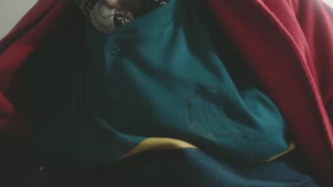 Snapshot of capitanfuturo44 chatting on December 15, 2024, 8:04 pm Cinzia ex regina online show from December 15, 2024, 8:04 pm