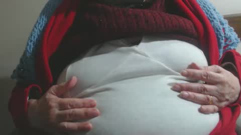 Snapshot of capitanfuturo44 chatting on October 27, 2025, 7:07 pm Cinzia ex regina online show from October 27, 2025, 7:07 pm