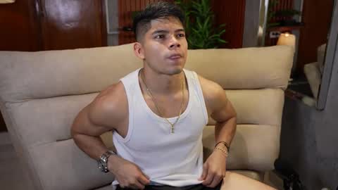 Snapshot of capizzi_ chatting on February 25, 2026, 2:32 am David Capizzi online show from February 25, 2026, 2:32 am