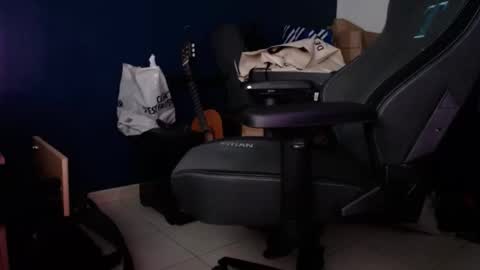 Snapshot of captain_fatcock chatting on March 8, 2025, 5:07 am captain_fatcock online show from March 8, 2025, 5:07 am