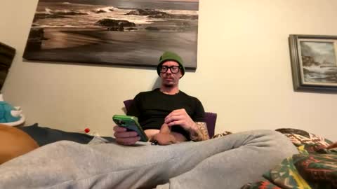 Snapshot of captaincumgun chatting on February 7, 2026, 5:22 am Captaincumgun online show from February 7, 2026, 5:22 am