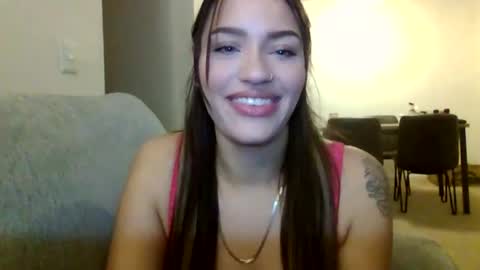 Snapshot of caramelmami26 chatting on January 13, 2025, 5:01 am caramelmami26 online show from January 13, 2025, 5:01 am