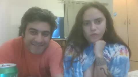 caravibugue online show from December 10, 2024, 2:59 am