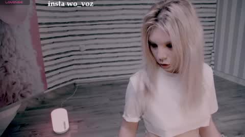 NONA    follow online show from April 4, 2026, 5:06 am