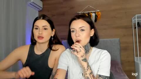 Snapshot of caressyourself chatting on February 2, 2025, 8:24 am caressyourself online show from February 2, 2025, 8:24 am